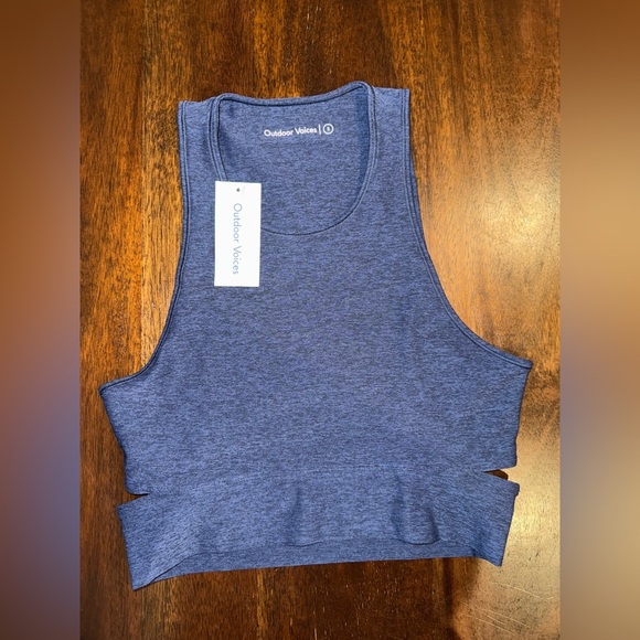 NWT Outdoor Voices Navy Slashback Crop Size Small - Picture 1 of 7